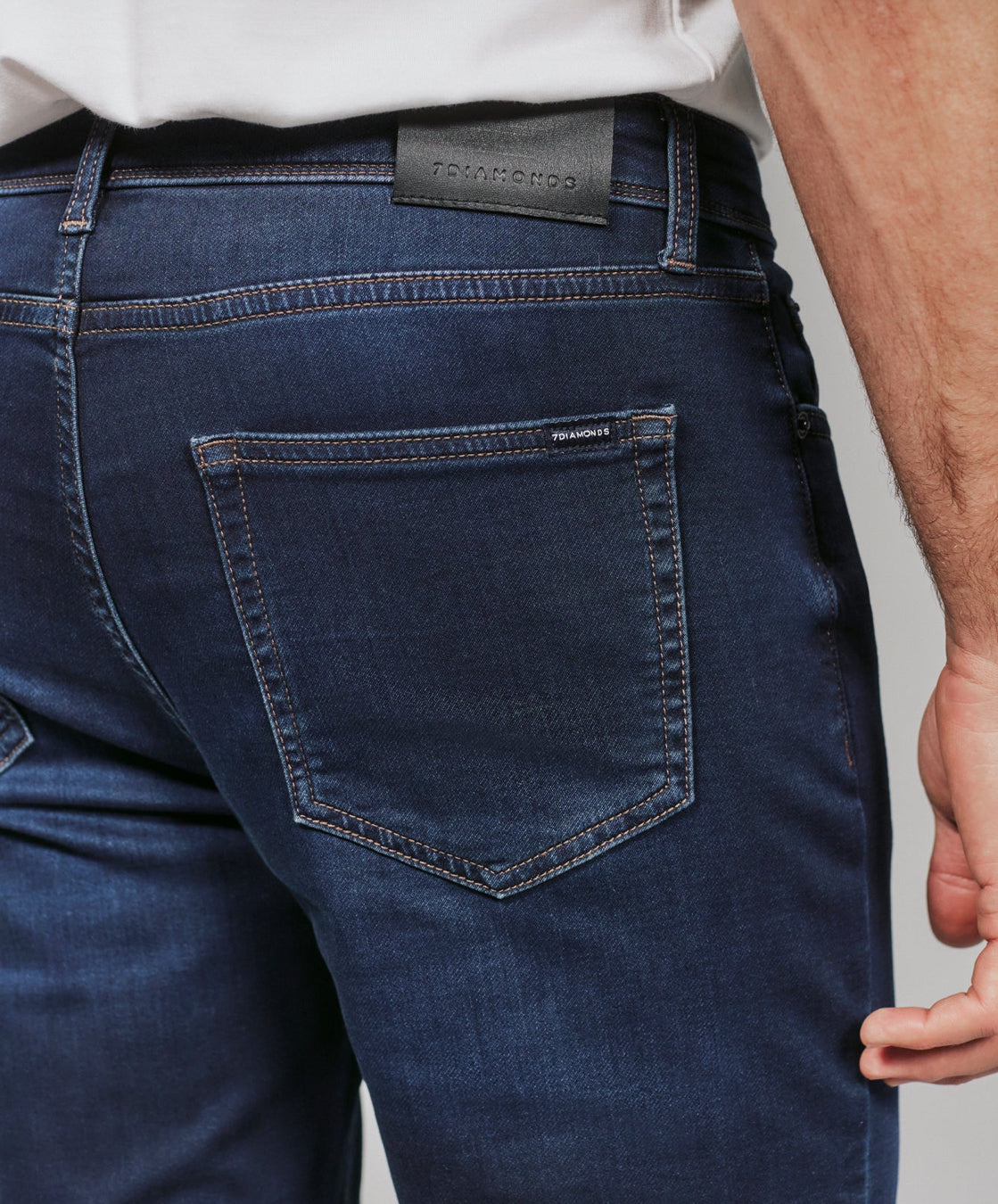 7 Diamonds Generation Straight Jean