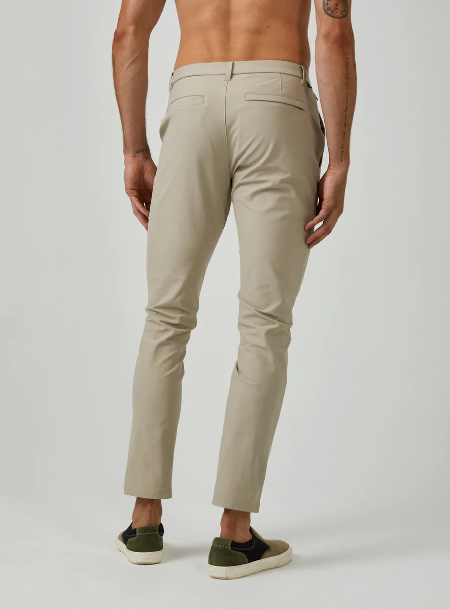7 Diamonds Infinity Chino Pant