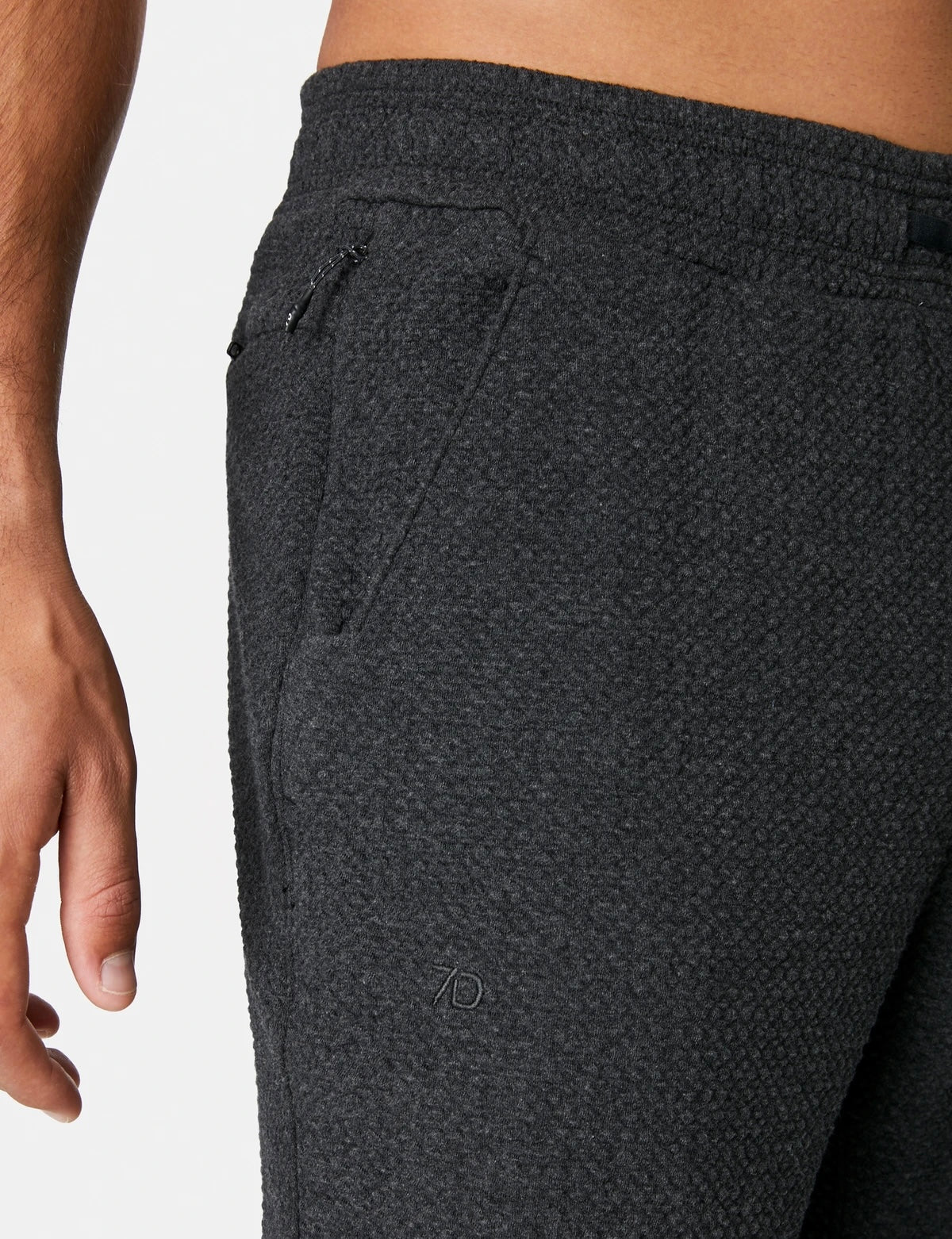 7 Diamonds Restoration Performance Jogger